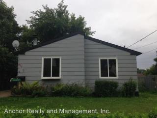 812 9th Ave, Minot ND  58703-2639 exterior