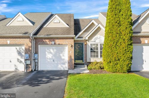 428 Red Lion Dr, Bear, DE 19701-5908