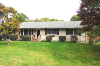 1540 Seawood Dr, Southold, NY 11971-3825