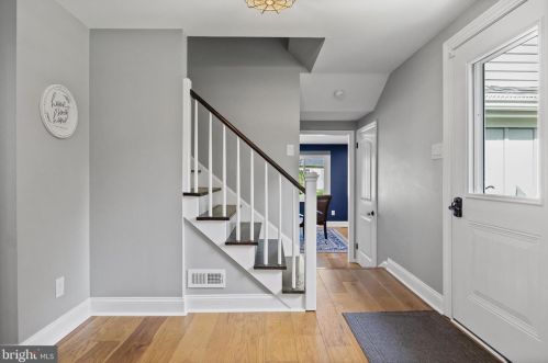 116 Howard St, Riverton NJ  08077-1328 exterior