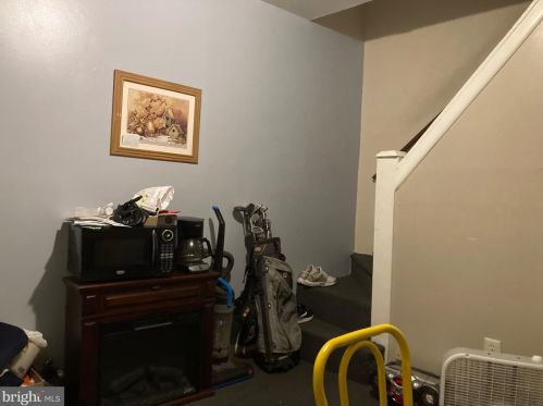 719 Chestnut St, Camden NJ  08103-2401 exterior