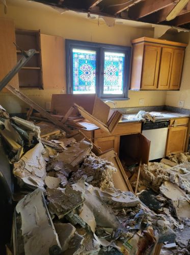 3863 55, Milwaukee WI 53220-2045 exterior