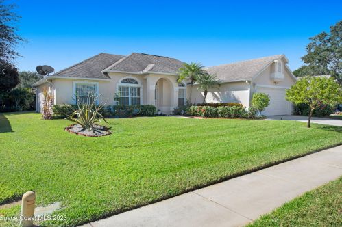 2461 Appalachian Dr, Melbourne, FL 32935-3390