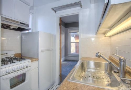 1350 Franklin St, Denver CO 80205-3902 exterior