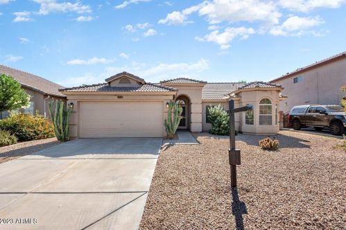 13363 Tara Ln, Sun City, AZ 85374-5281