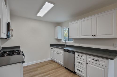 8225 Zenith Dr, Citrus Heights CA  95621-0151 exterior