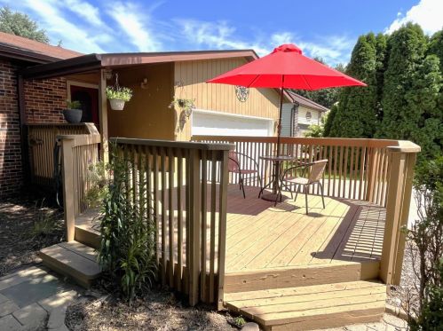 7 Tyson Rd, Valpo, IN 46385-8530