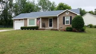 403 Bluff Dr, Clarksville, TN 37043-1739