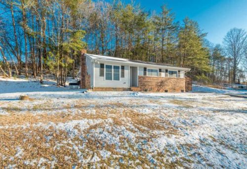 6016 Cline Rd, Knoxville, TN 37938-2309