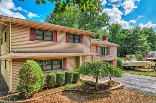 197 Westchester Ave, Buchanan, NY 10511-1117