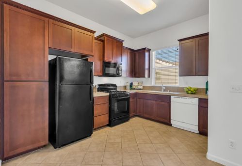 3182 Bridgeway Dr, Rancho Cordova CA  95670-6246 exterior