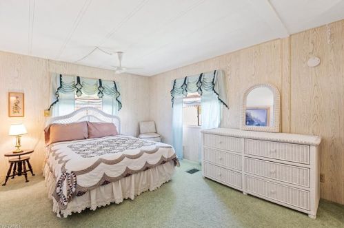 26080 Kings Rd, Bonita Springs FL  34135-6558 exterior