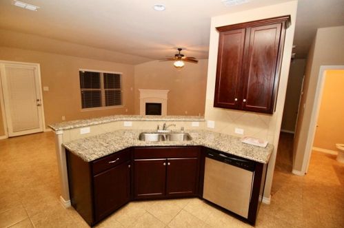 1913 Abby Creek Dr, Oak Point TX  75068-0319 exterior