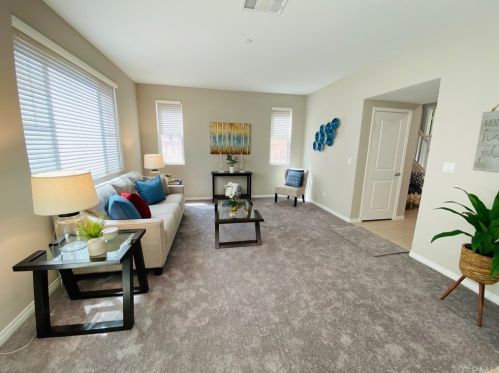 2358 Navigation Cir, Placentia CA  92870-1731 exterior