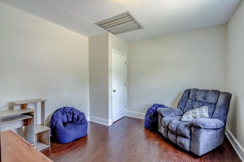 318 Whitewater Dr, New Haven OH  45030-1443 exterior