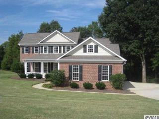 961 Stallion Spirit Trl, Lake Wylie, SC 29710-8245