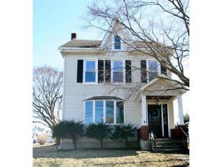 606 Main St, Tatamy, PA 18085-7006
