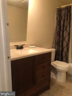 211 Oberlin Ter, Lansdale PA 19446-4962 exterior