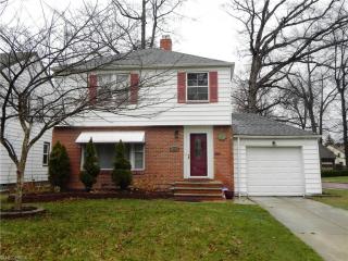 369 270th St, Cleveland, OH 44132-1603