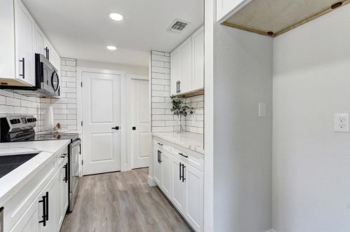 4958 Yucca Way, North Highlands CA  95660-5647 exterior