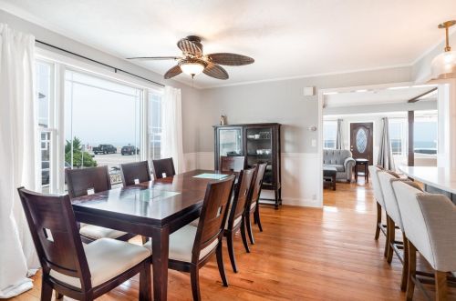 799 Ocean Blvd, Hampton NH  03842-4307 exterior