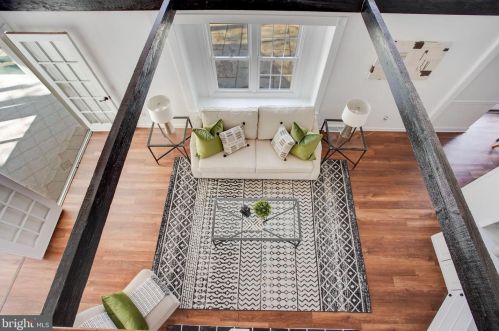 220 Hansell Rd, Newtown Square PA  19073-2509 exterior