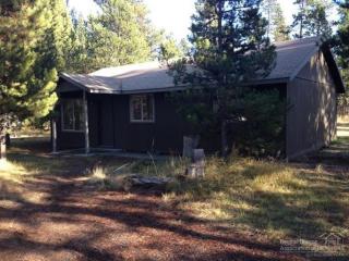 56074 Snow Goose Rd, Bend OR  97707-2357 exterior
