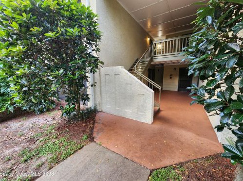 3504 Sable Palm Ln, Titusville, FL 32780-5580
