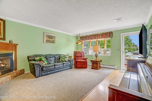 411 Richard Ave, Point Pleasant Beach NJ  08742-2646 exterior
