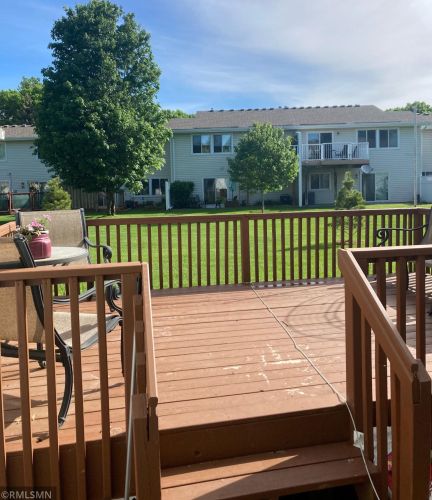 343 Pleasure Creek Dr, Minneapolis, MN 55434-1243