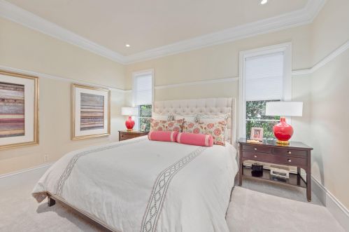 3855 Isla Del Sol Way, Naples FL  34114-9484 exterior