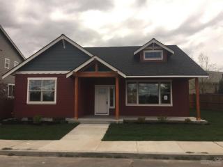 21379 Livingston Dr, Bend OR  97701-7405 exterior
