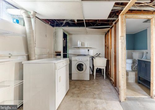 753 Devenney Dr, Gloucester NJ  08031-1712 exterior