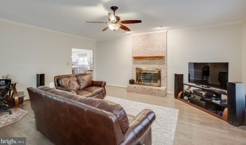 13874 Amy Ln, Nokesville VA  20181-3210 exterior