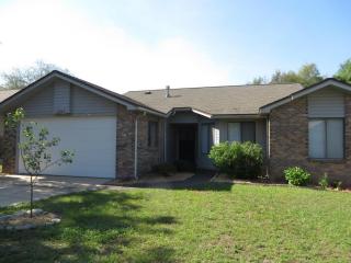 3926 Balsam Dr, Niceville, FL 32578-1142