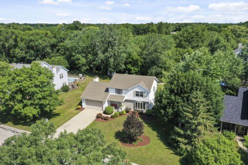 3740 122nd St, Kenosha, WI 53158-4238