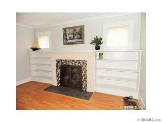 114 Main St, Pittsford NY  14534-2153 exterior