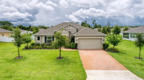 108 Blanco Dr, Deland, FL 32724-1210