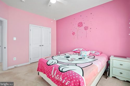 7366 Brunson Cir, Gainesville VA 20155 exterior