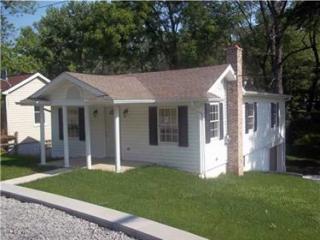 307 Anderson St, Crescent, PA 15046-4923