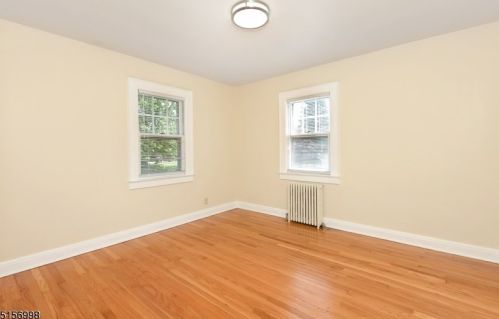 233 3 Ave, Manville NJ  08835-1314 exterior