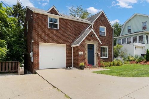3721 Woodrow Ave, Pittsburgh, PA 15227-3547