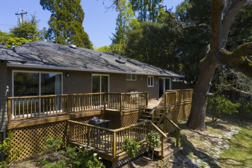 6499 Lone Pine Rd, Sebastopol CA  95472-5622 exterior