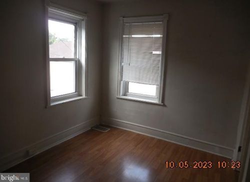 233 Dupont St, Wilmington DE  19805-3555 exterior