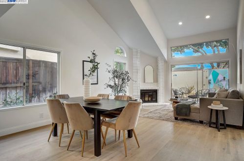 1547 Trimingham Dr, Pleasanton CA  94566-8407 exterior