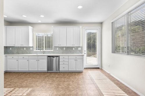 20054 Christopher Ln, Santa Clarita CA  91350-3685 exterior