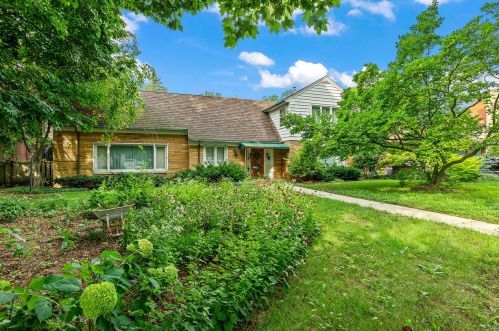 4455 Lake Dr, Milwaukee, WI 53211-1776