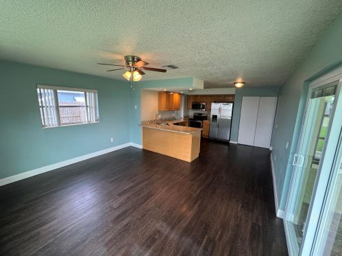 520 Croton Rd, Melbourne, FL 32935-3061