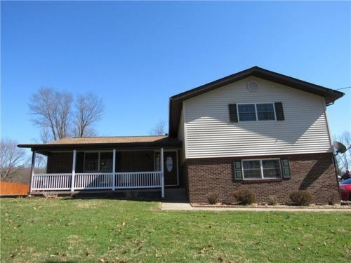 387 Wilson Rd, Clinton, PA 15026-1596