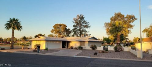 1031 70th St, Mesa, AZ 85208-2601